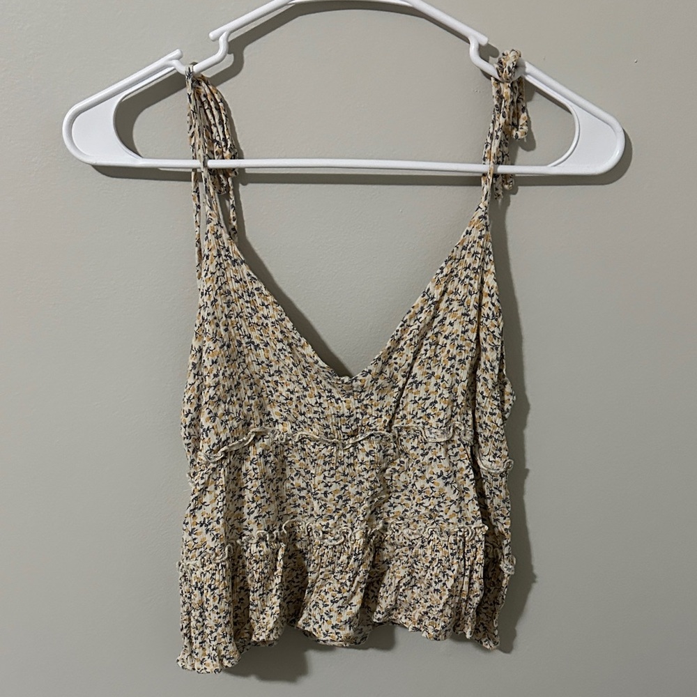 Floral Print Sleeveless Top